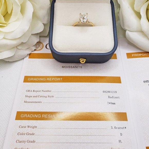 14K Yellow Gold 3 carats Radiant Cut Moissanite Engagement Ring - Picture 9 of 13